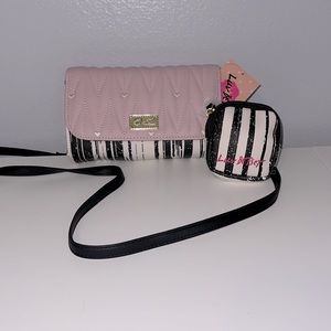 Betsy Johnson cross body bag